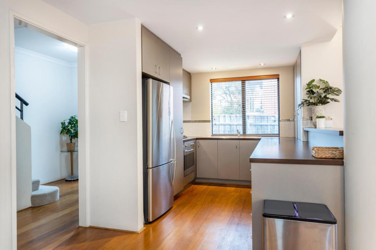 Coode Street Townhouse - Executive Escapes Villa Пърт Екстериор снимка