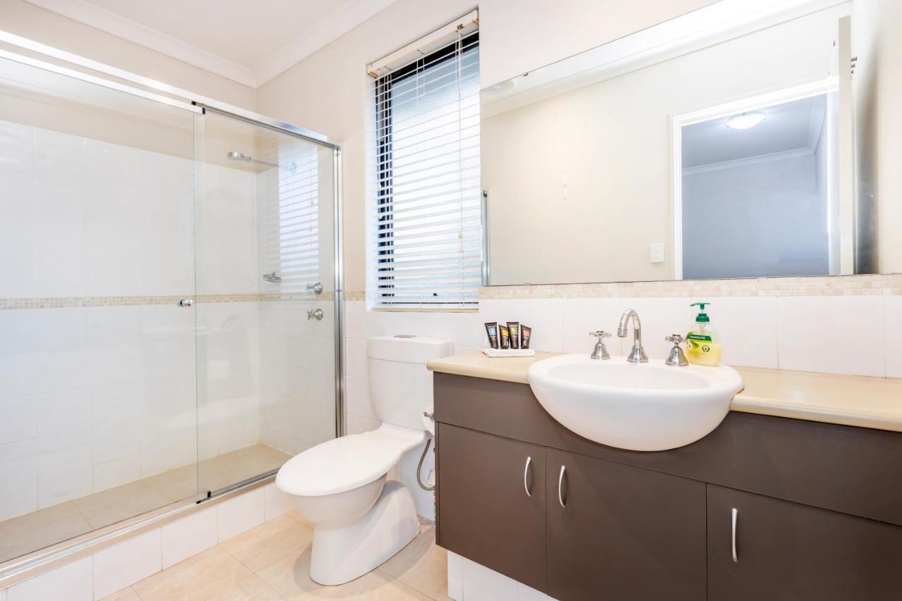 Coode Street Townhouse - Executive Escapes Villa Пърт Екстериор снимка